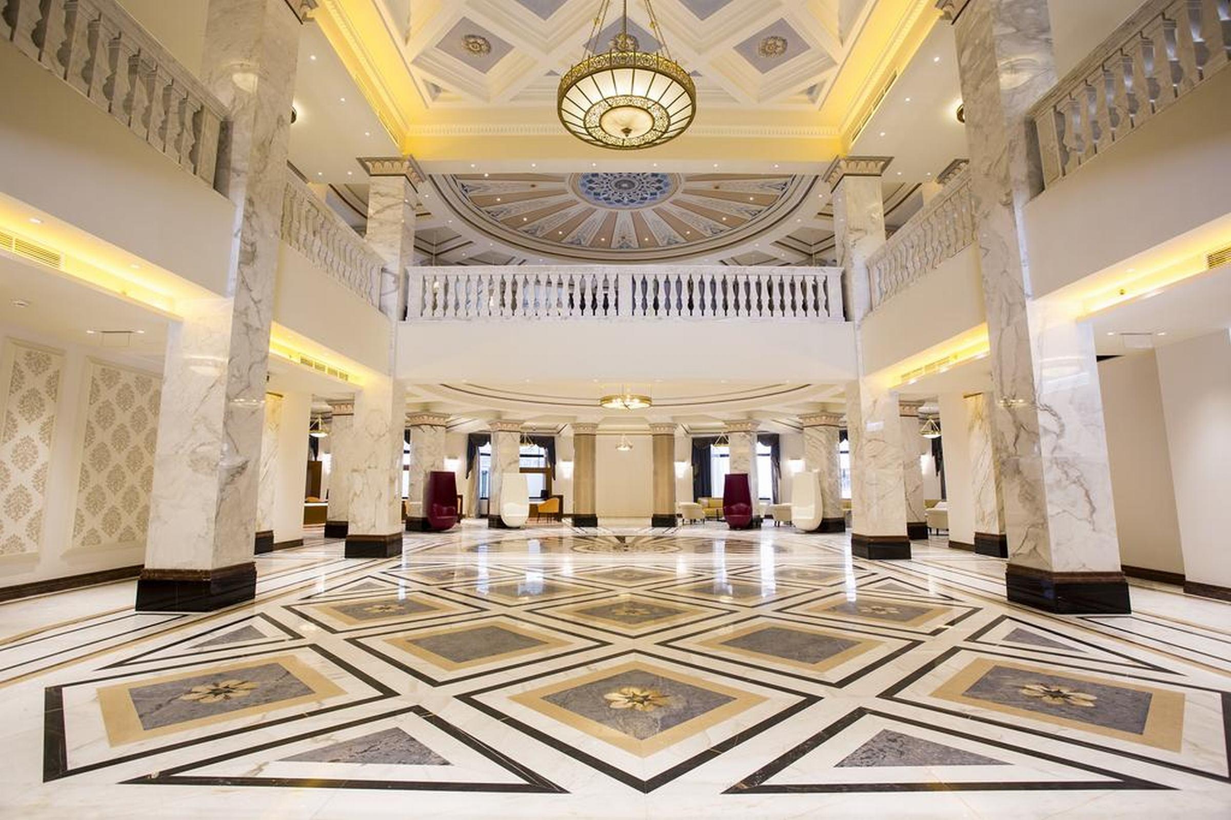 The Biltmore Tbilisi Hotel Екстериор снимка Lobby