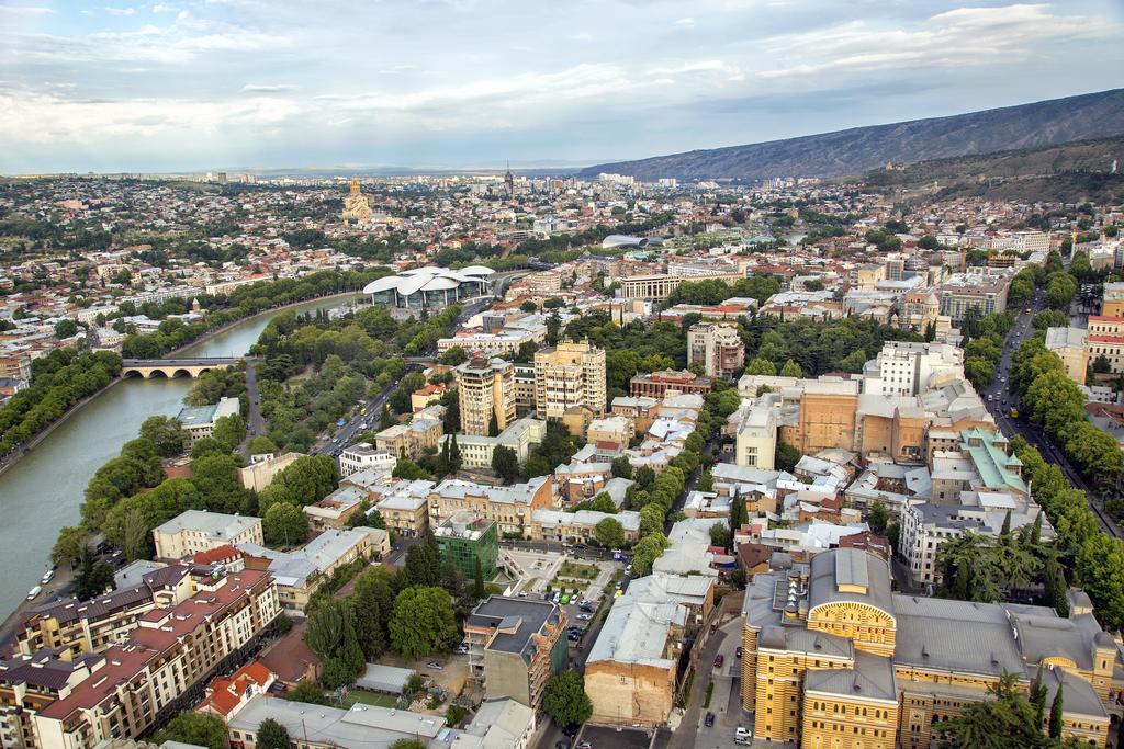 The Biltmore Tbilisi Hotel Екстериор снимка Tbilisi
