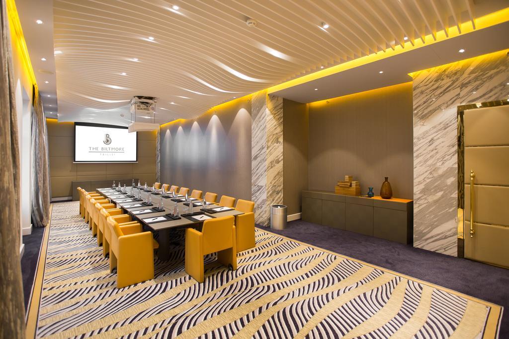 The Biltmore Tbilisi Hotel Екстериор снимка The Residence Meeting Room